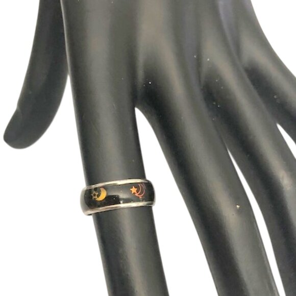 Vintage Enamel Mood Ring Band 1970 -Size 4 - Picture 2 of 5